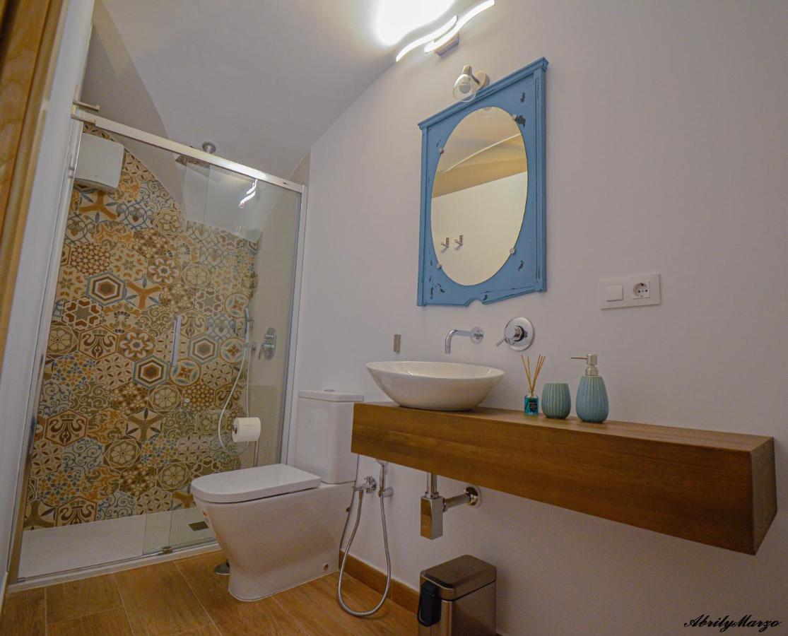 Apartamentos Turisticos Abrilymarzo Caceres Exterior photo